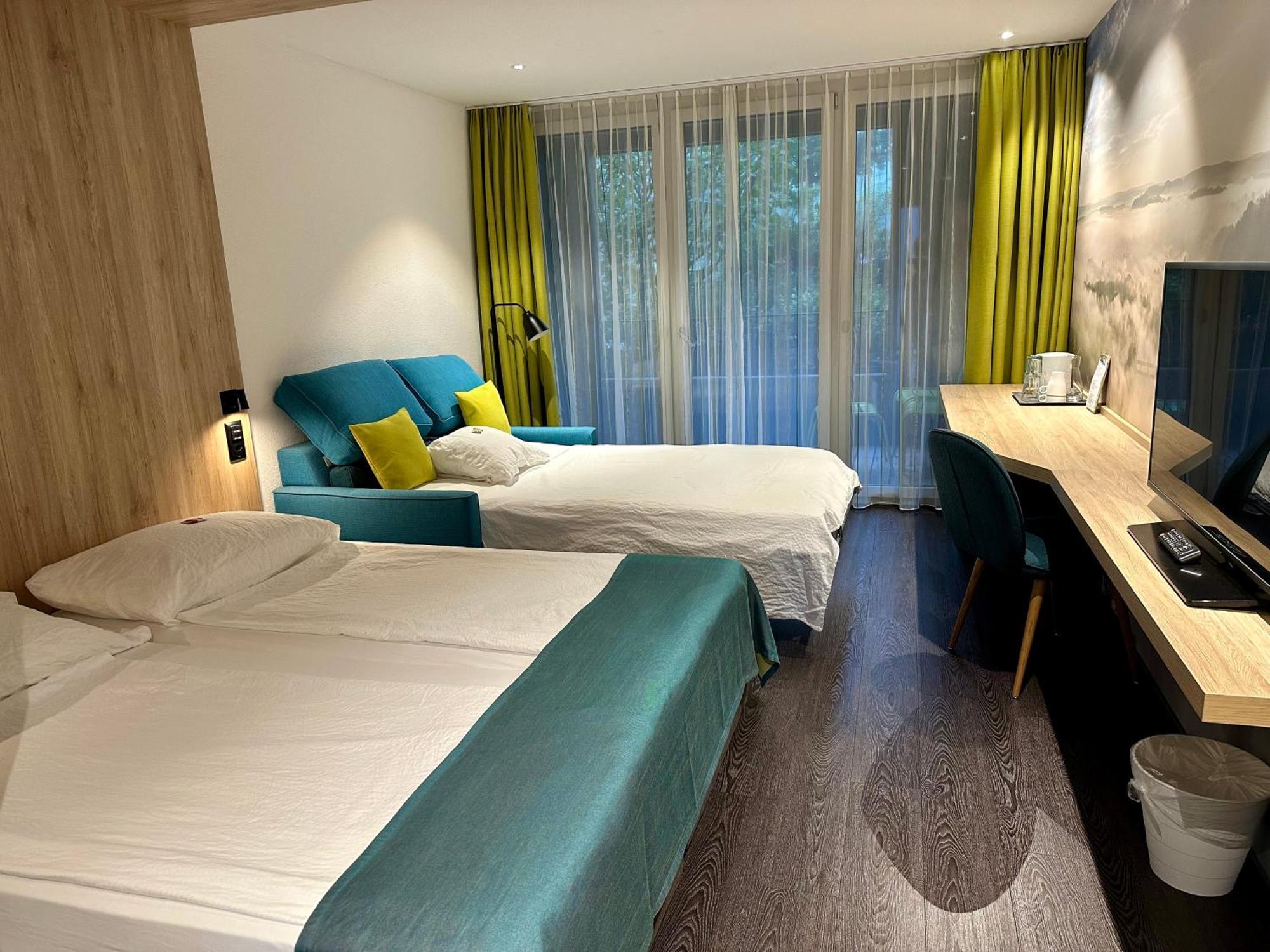 Hotel Sleep&Stay - Self Check-In 에글리사우 외부 사진